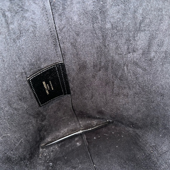 Saint Laurent Boucle Embossed Leather Shopping Tote - Picture 6 of 14